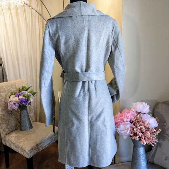 🍒NWT🍒 TAHARI HEATHER GREY WRAP COAT - Picture 3 of 10